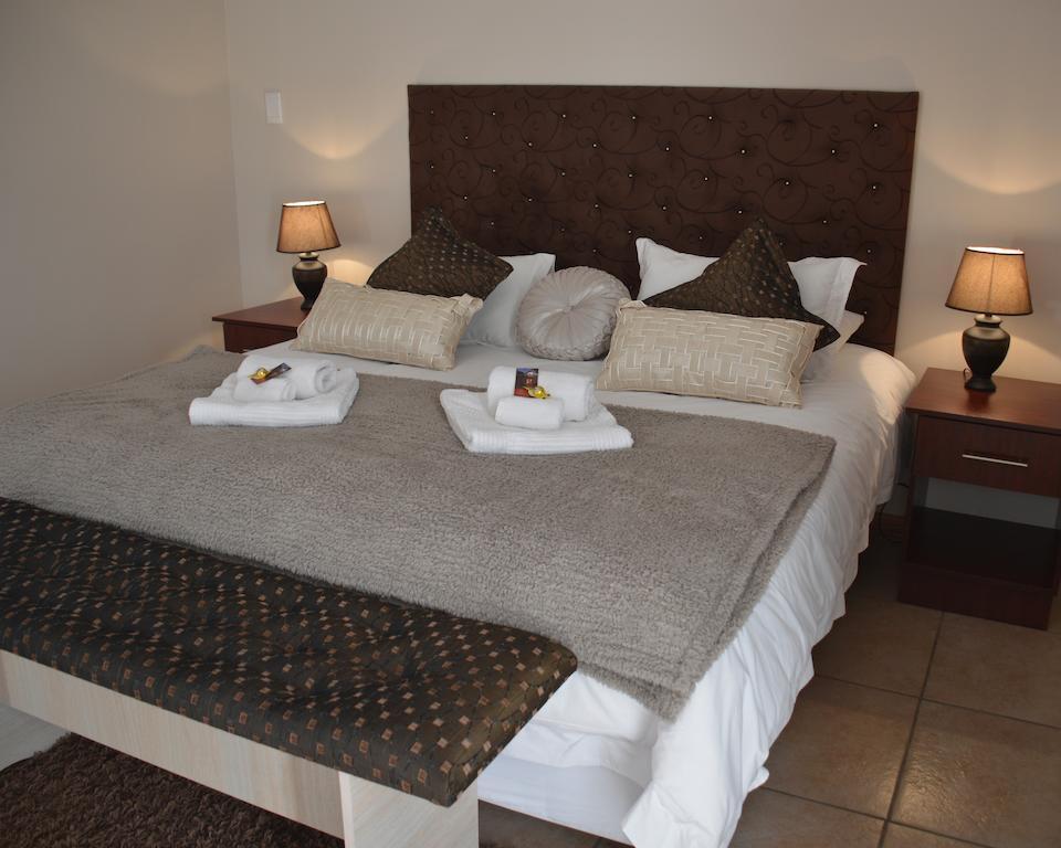Two Bells Guest House Bloemfontein Chambre photo